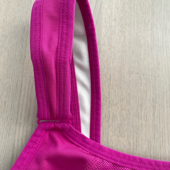 New Balance Medium Support Sports Bra in Hot Magenta Pink - Picture 3 of 11
